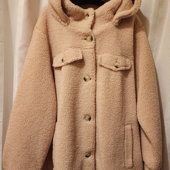 Koolaburra by UGG Shacket 1X Blush Faux Sherpa with Button Off Hood Poly. Lining - Picture 2 of 16